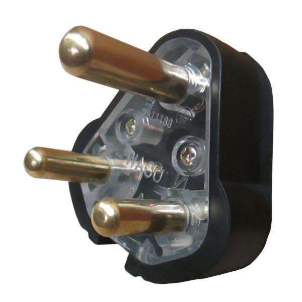 16A Black rubber plug top - Image 2