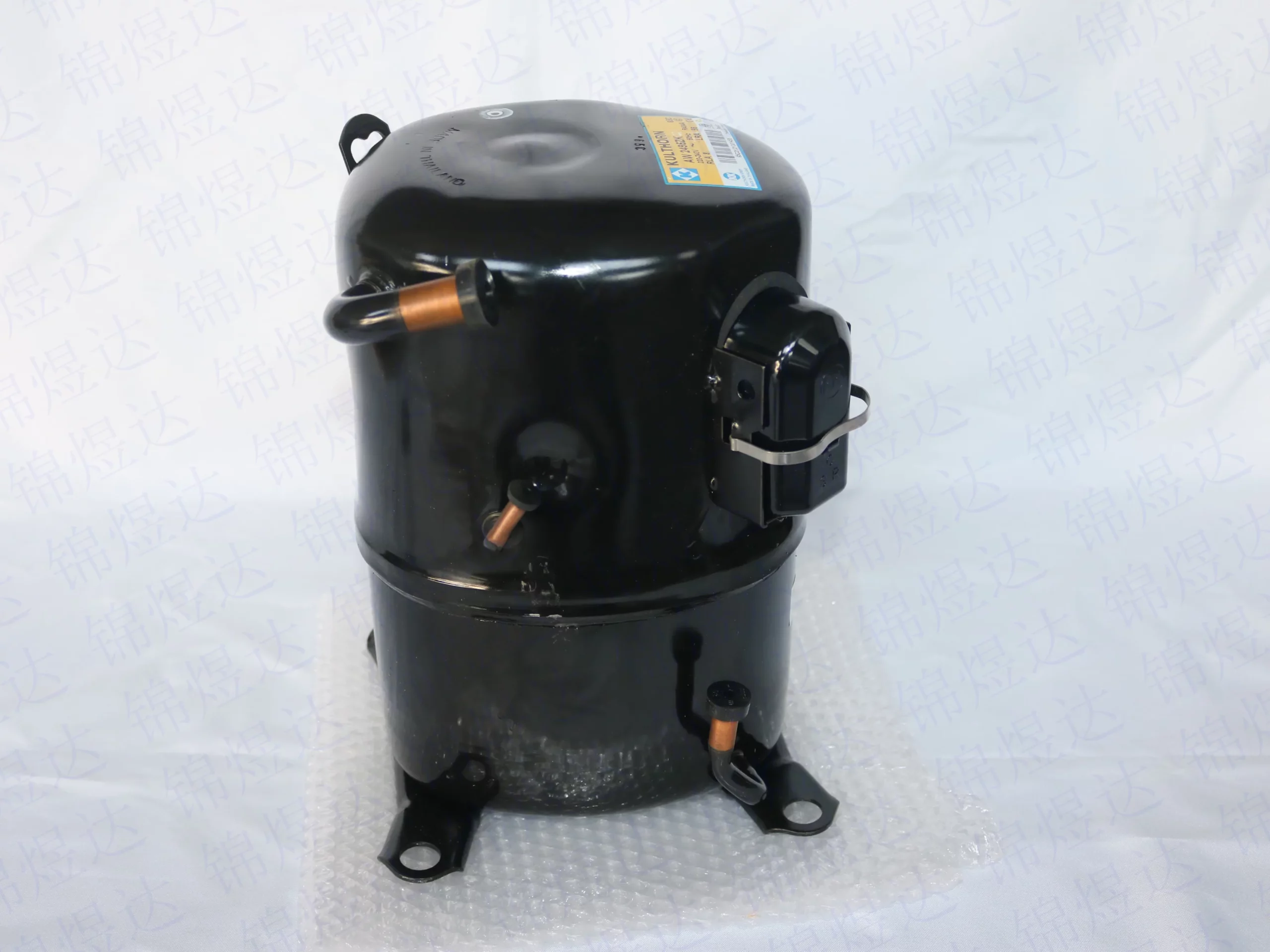 Commercial compressor R404/R22 2HP