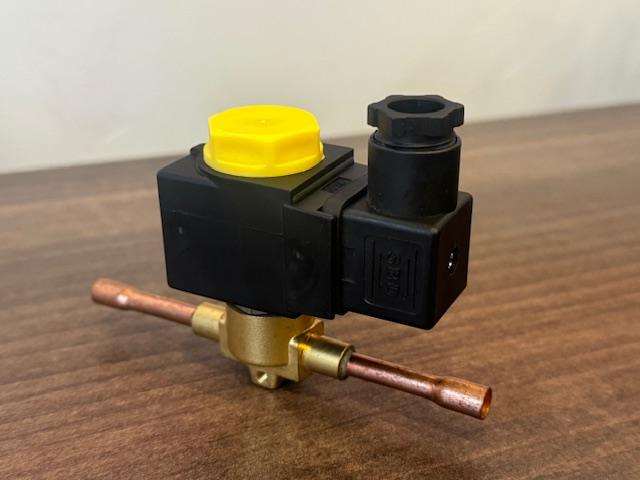 Solenoid Valve with Coil 1/2 Sweat - Image 3