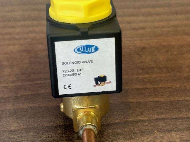 Solenoid Valve with Coil 1/2 Sweat - Image 2