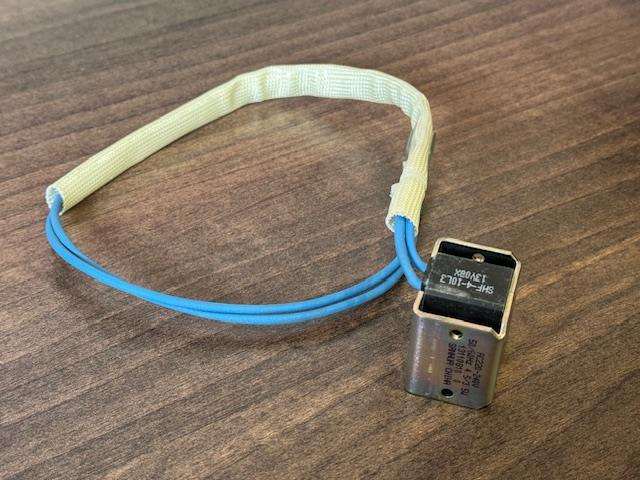 Solenoid coil for reversing valve - Image 2