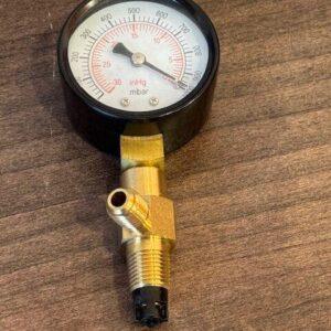 Vacuum pump gauge analogue