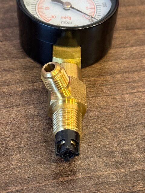 Vacuum pump gauge analogue - Image 6