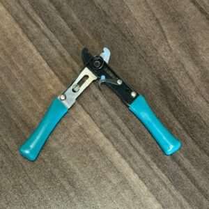 Capillary tube cutter