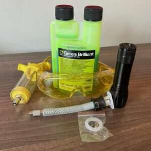 UV leak detector kit