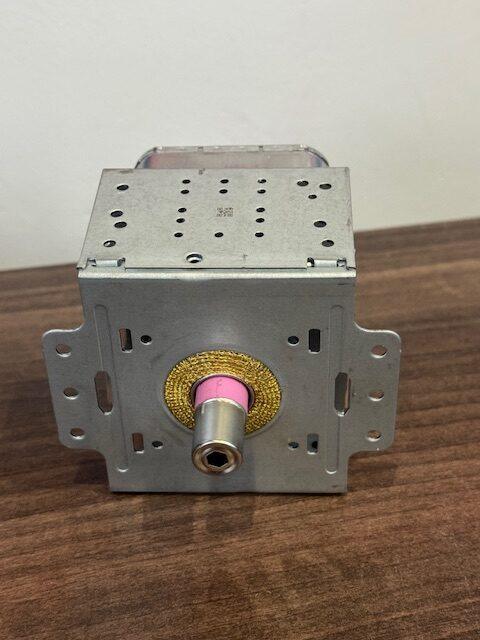 LG/DEFY Microwave Magnetron 650-800w - Image 3