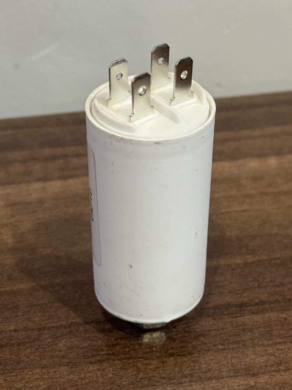 Running Capacitor 10 uf 450v - Image 2