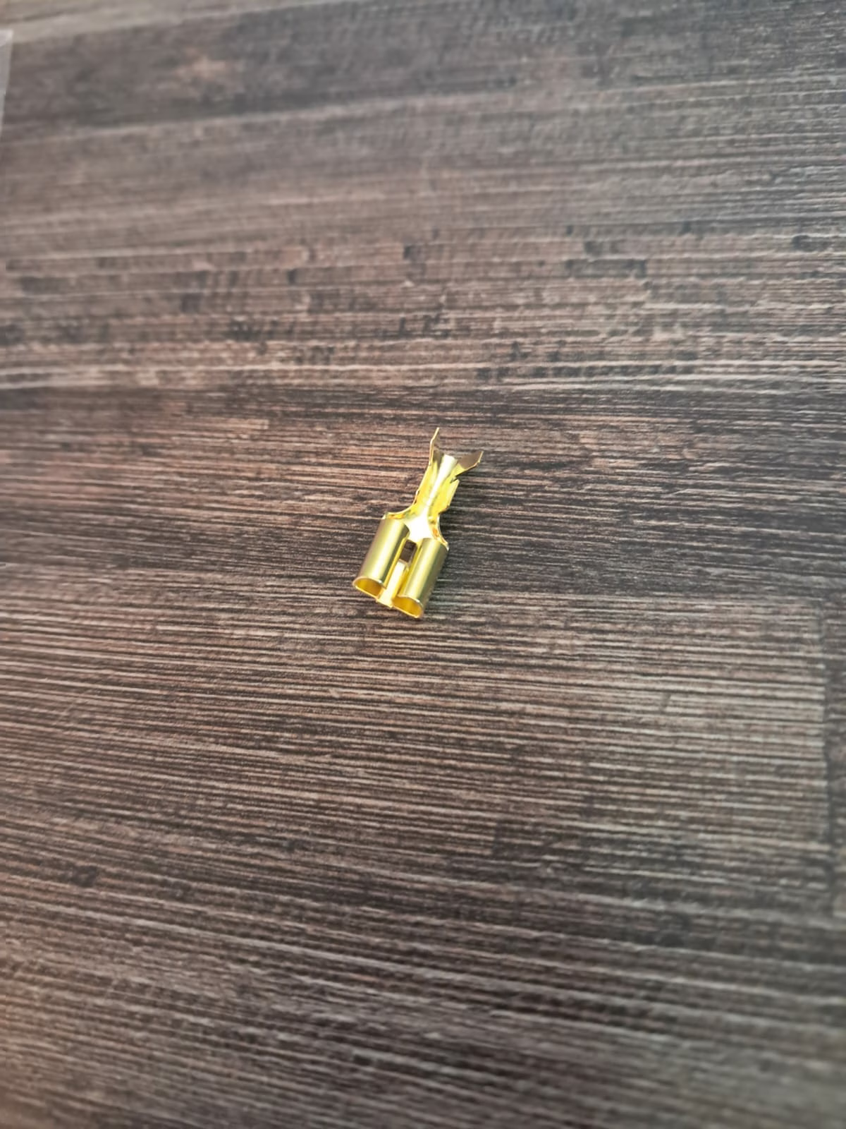 Oven element push on lugs